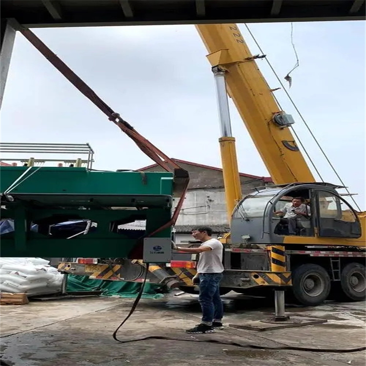 清新大吨位吊车租赁应急保障方案|化解突发吊装需求难题
